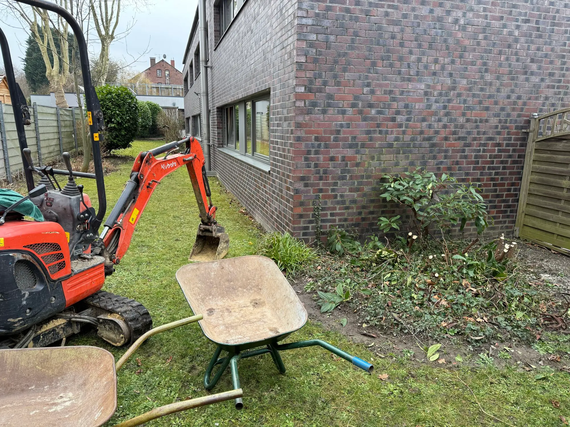 Wärmepumpenfundament – Vorher